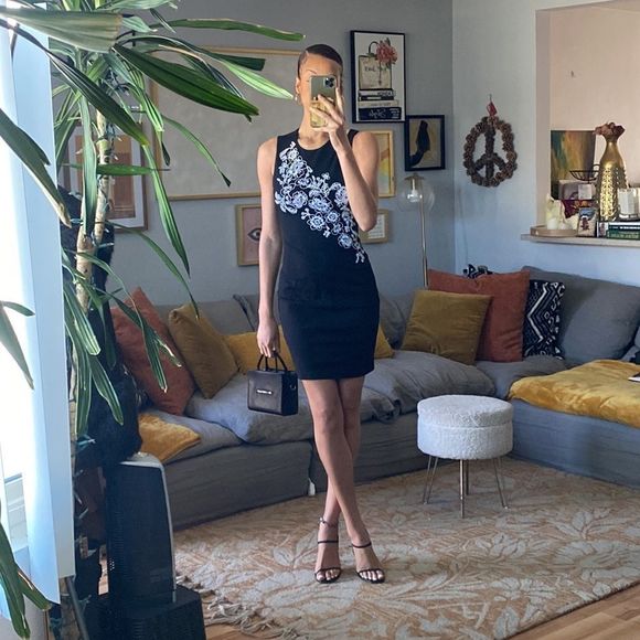 Guess Floral Black Embroidered Dress - Picture 14 of 17